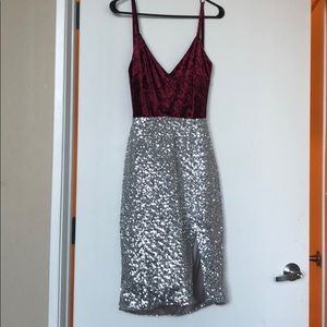 Sequin and velvet midi dress ✨